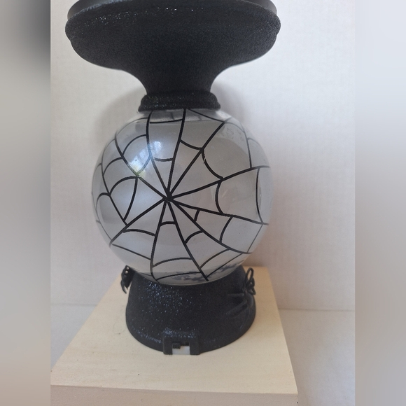 Bath & Body Works SpiderWeb Bats Globe Pedestal Candle Holder Halloween2020 - Picture 2 of 6
